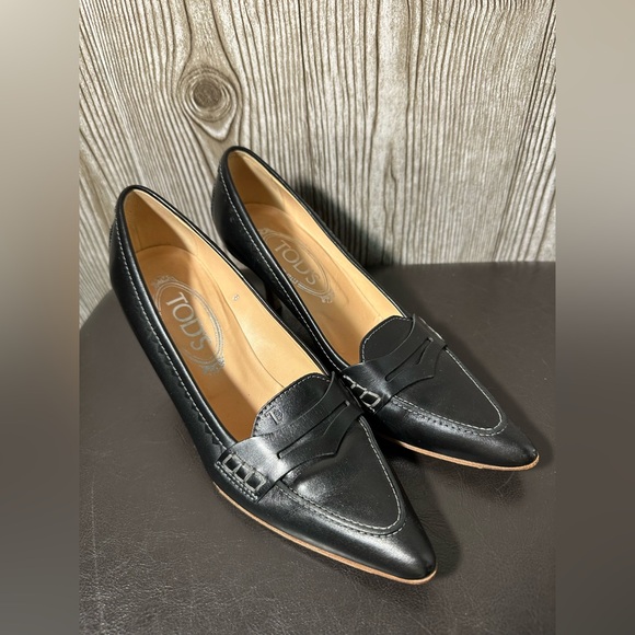 Tod's Shoes - Tod’s Leather Kitten Heeled Loafer Pumps Sz 6
